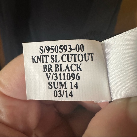 Banana Republic Knit Fit & Flare Subtle Cutout Back Dress 4 - Picture 10 of 10